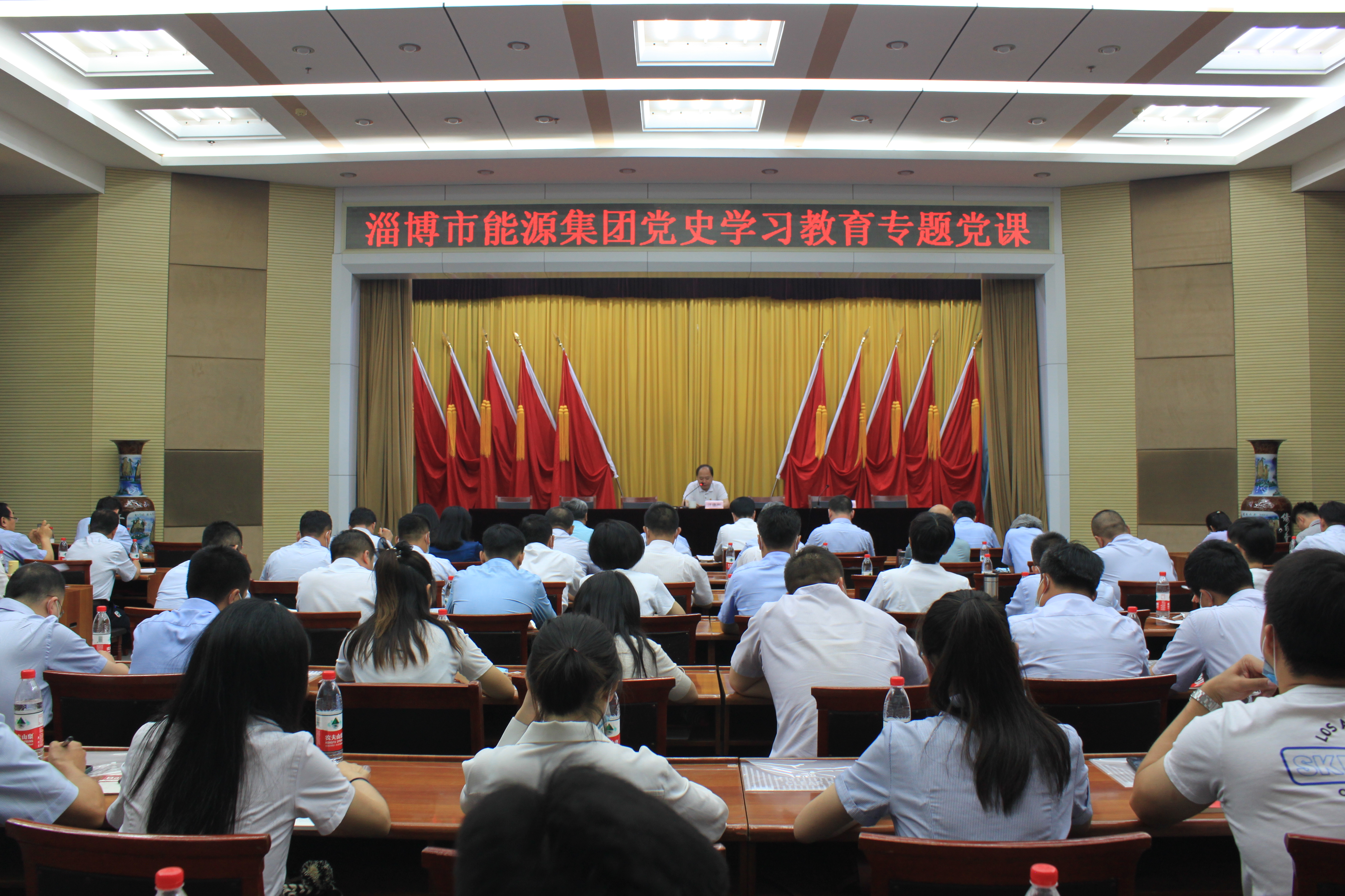 銘記百年黨史崢嶸 凝心聚力共謀發展(圖1)